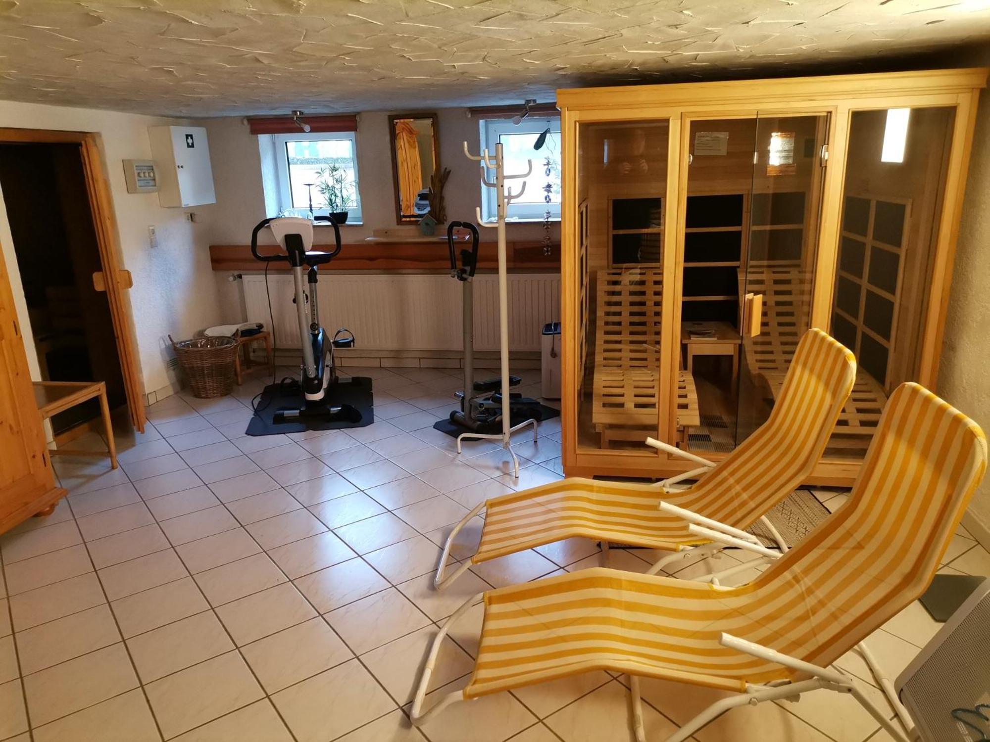 Ferienwohnungen 'Blick Zur Madonna' Fischbach bei Dahn Bagian luar foto